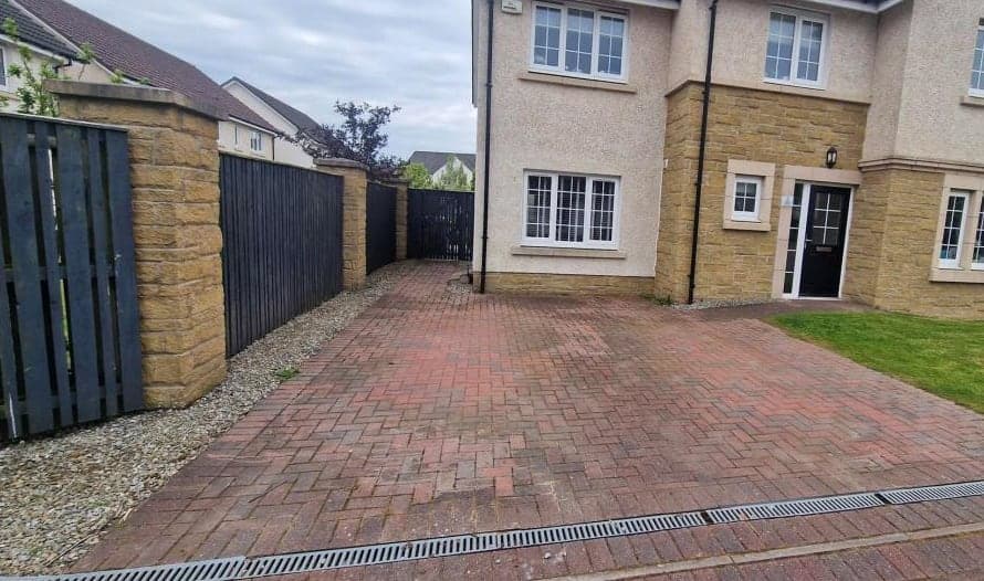 Side path in block paving, cleaned by Steam King